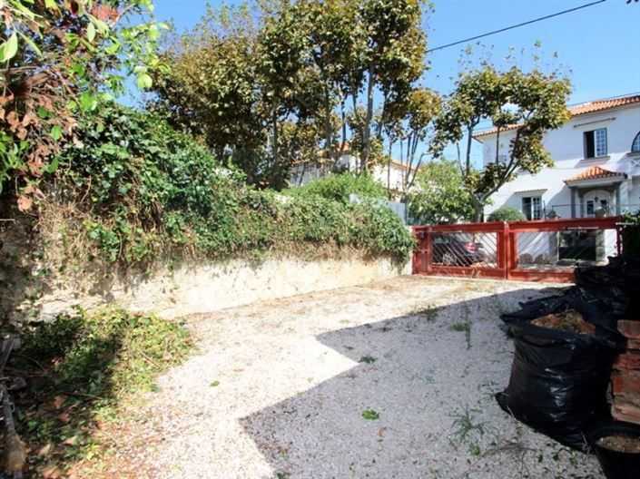 Image No.39-6 Bed House for sale