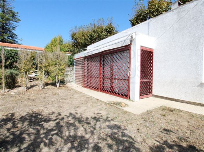 Image No.40-6 Bed House for sale