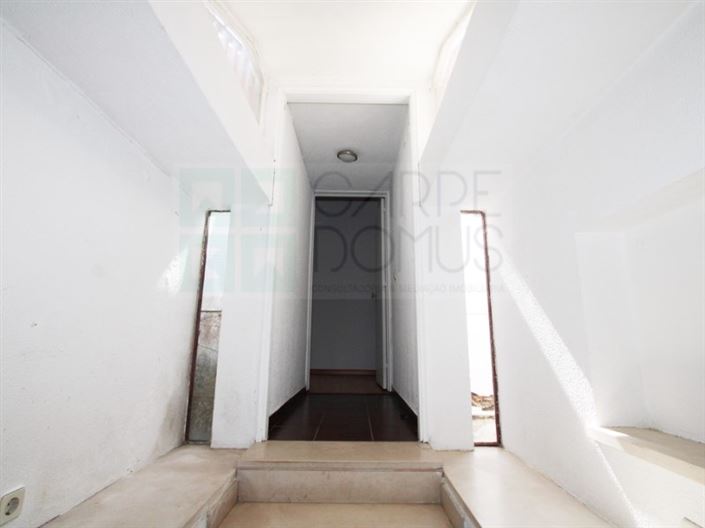 Image No.55-6 Bed House for sale