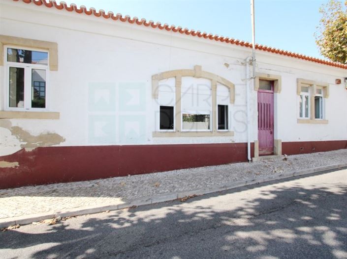 Image No.9-6 Bed House for sale