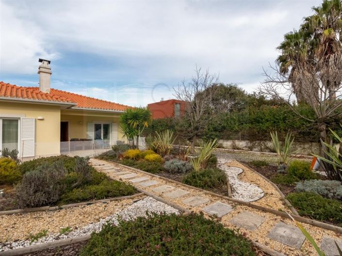 Image No.32-4 Bed House for sale