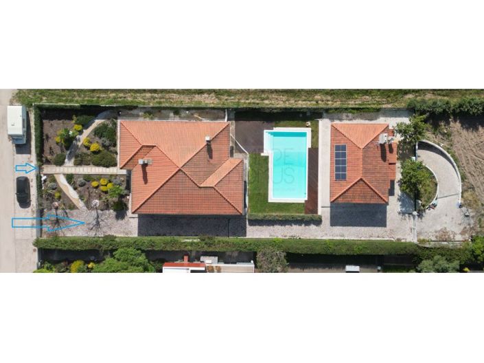 Image No.3-4 Bed House for sale