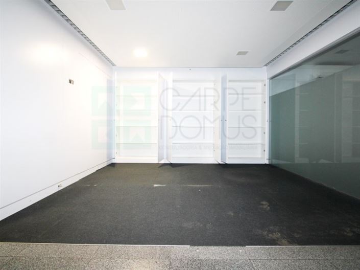 Image No.25-Commercial for sale