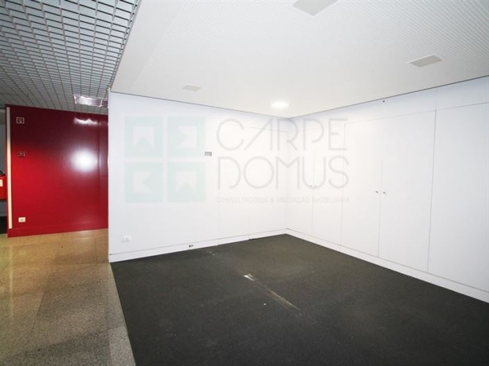 Image No.27-Commercial for sale