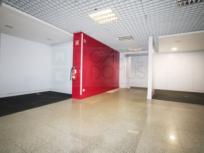 Image No.28-Commercial for sale