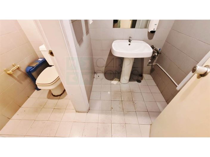 Image No.32-Commercial for sale