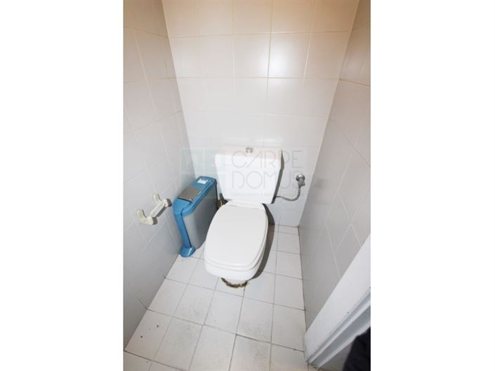 Image No.33-Commercial for sale