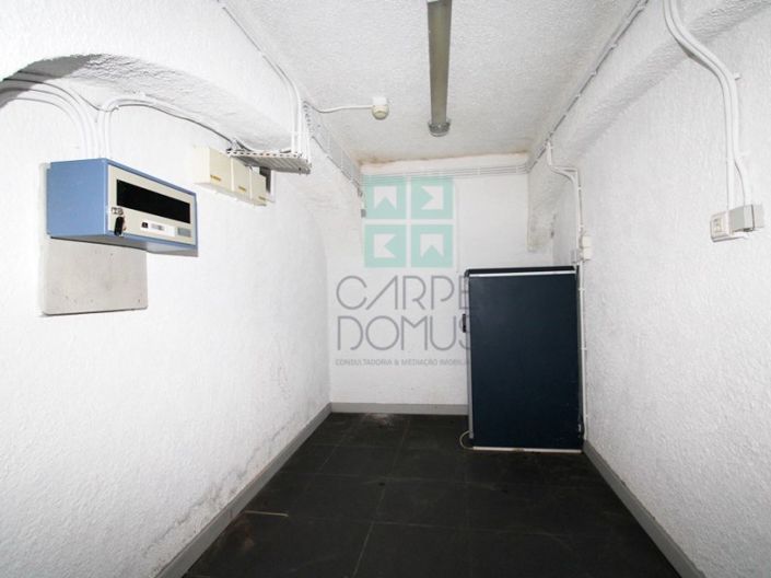 Image No.43-Commercial for sale