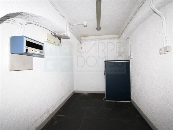 Image No.43-Commercial for sale