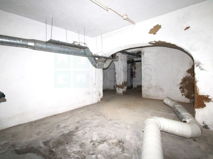 Image No.49-Commercial for sale