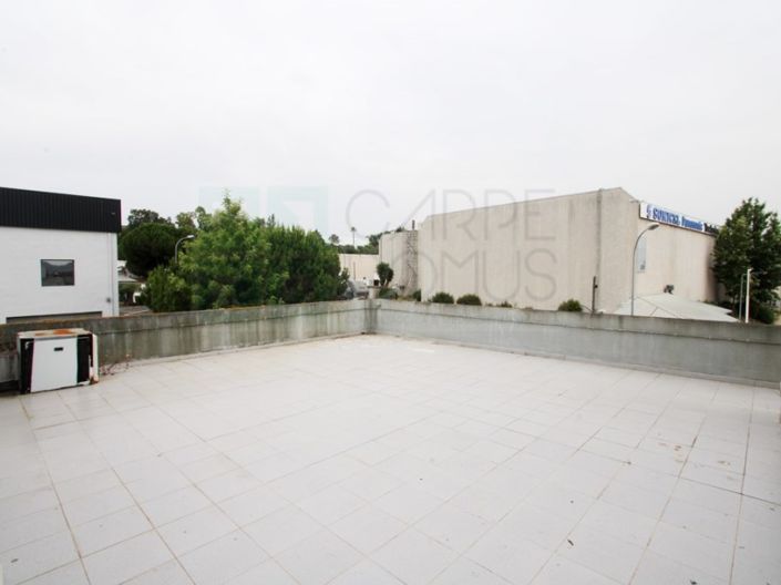 Image No.19-Commercial for sale