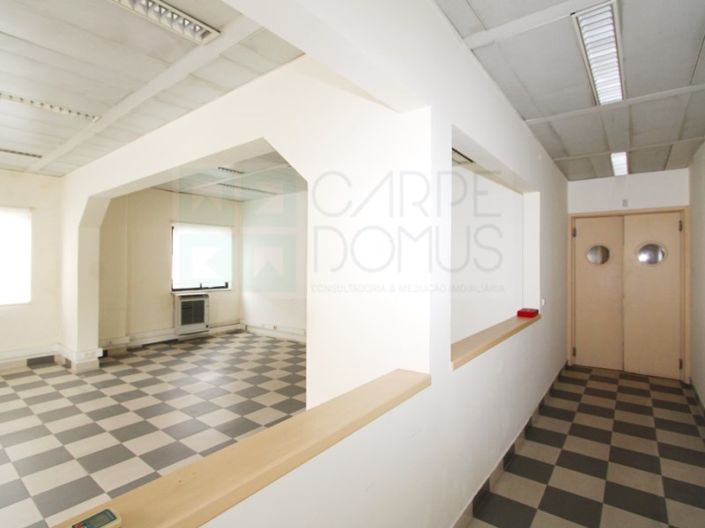 Image No.27-Commercial for sale