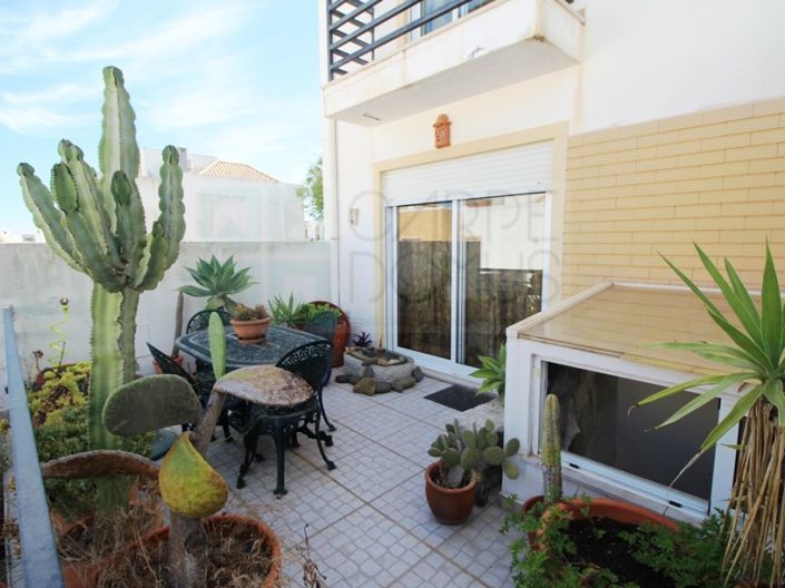 Image No.3-2 Bed House for sale