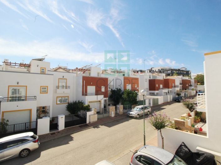 Image No.31-2 Bed House for sale