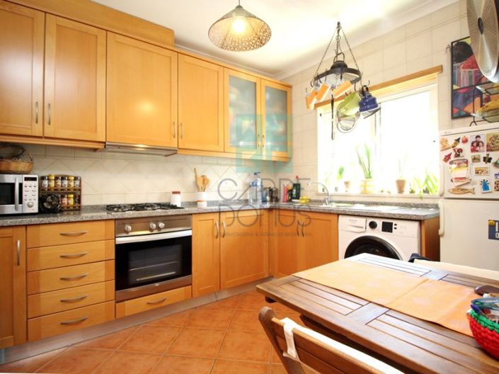 Image No.6-2 Bed House for sale