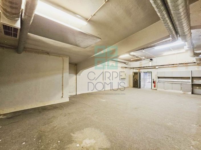 Image No.18-Commercial for sale