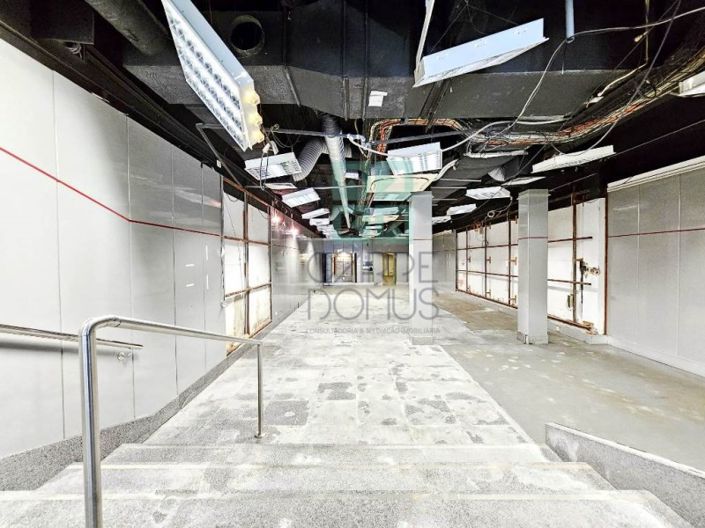 Image No.7-Commercial for sale