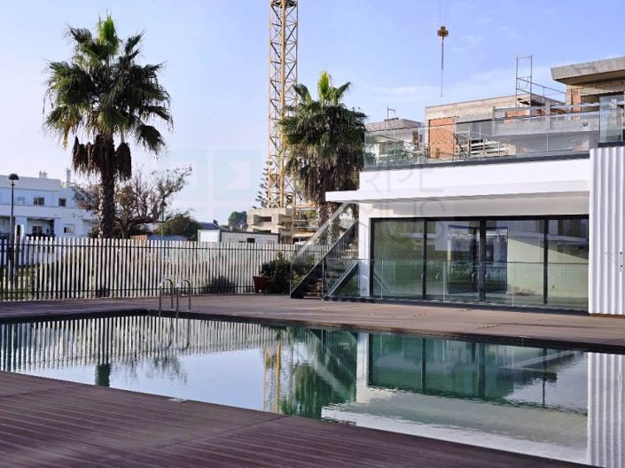 Image No.3-2 Bed Apartment for sale