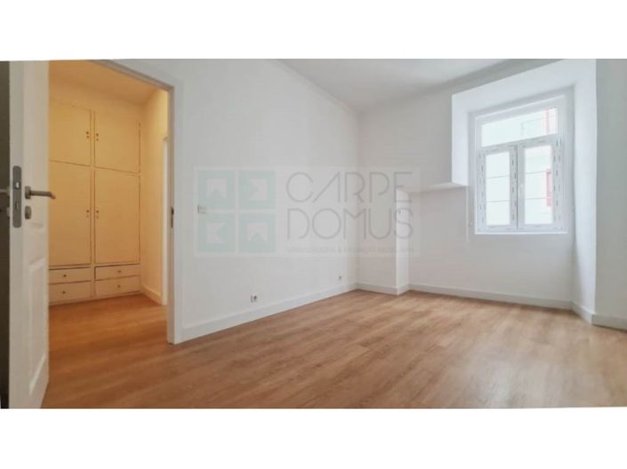 Image No.48-2 Bed Apartment for sale