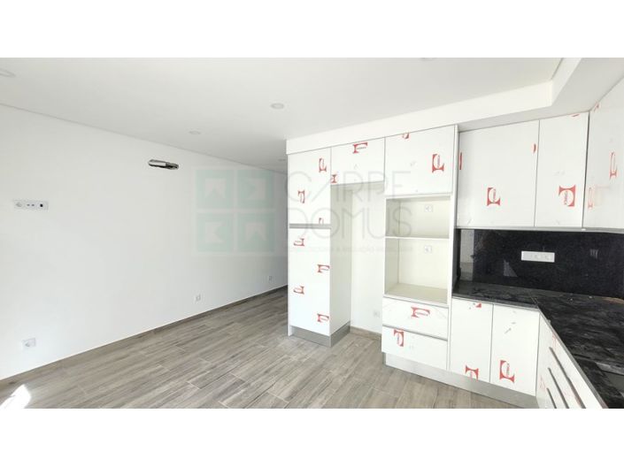 Image No.9-3 Bed House for sale