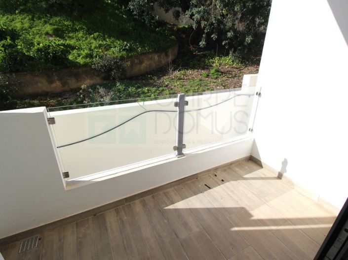 Image No.18-3 Bed House for sale