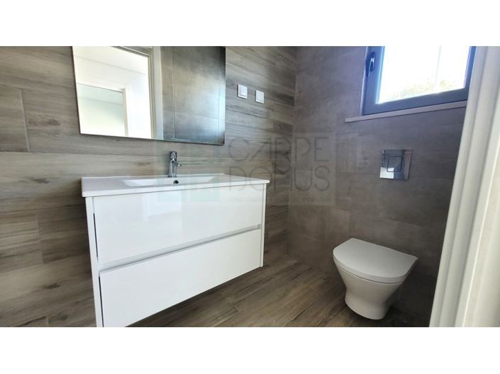 Image No.27-3 Bed House for sale