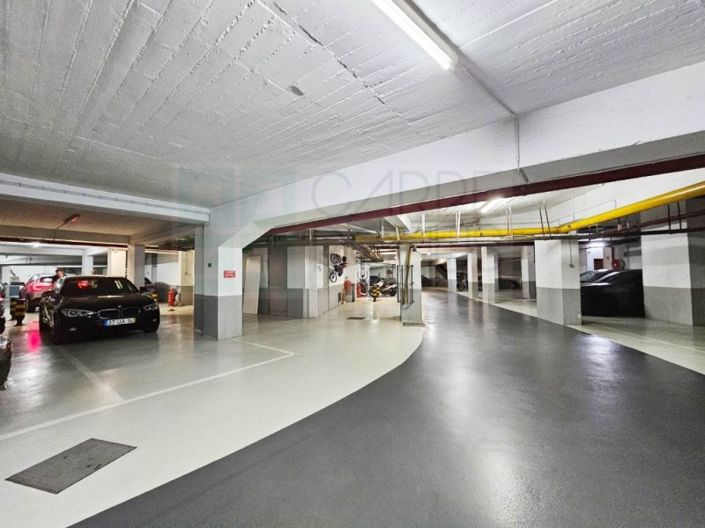 Image No.47-Commercial for sale