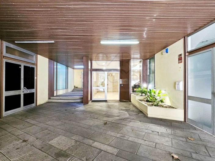 Image No.48-Commercial for sale