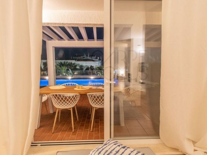 Image No.10-5 Bed House for sale