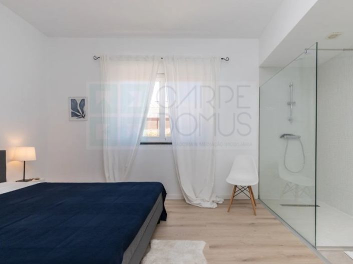 Image No.22-5 Bed House for sale