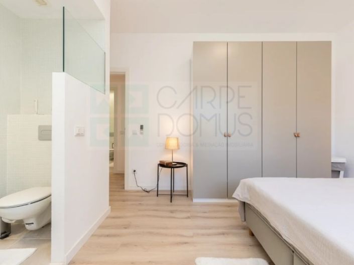 Image No.24-5 Bed House for sale