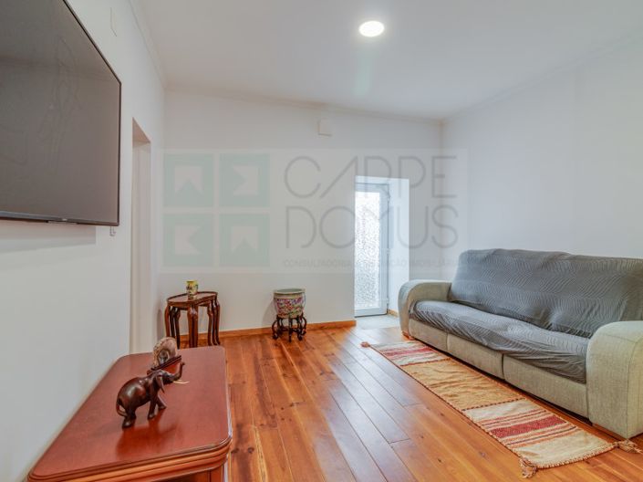 Image No.12-3 Bed House for sale