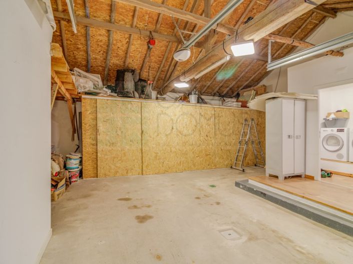 Image No.18-3 Bed House for sale