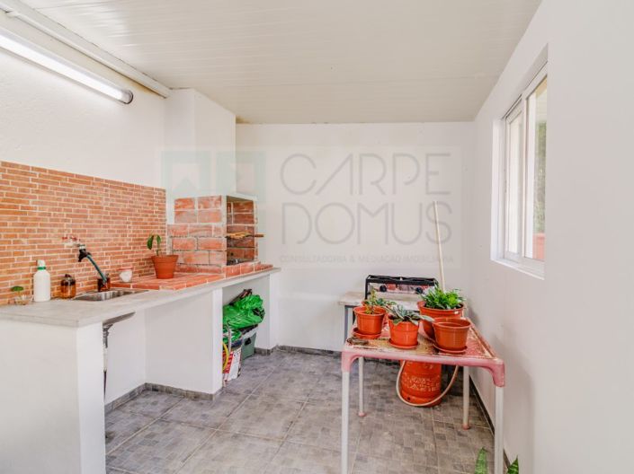 Image No.21-3 Bed House for sale