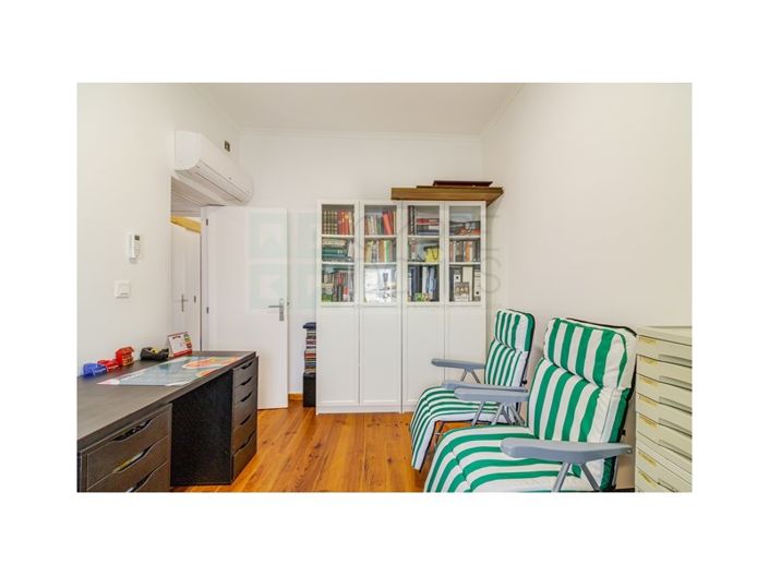 Image No.7-3 Bed House for sale