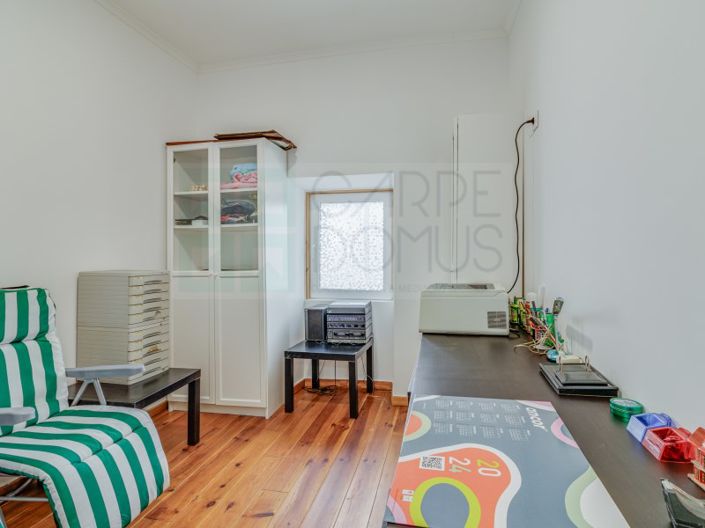 Image No.8-3 Bed House for sale