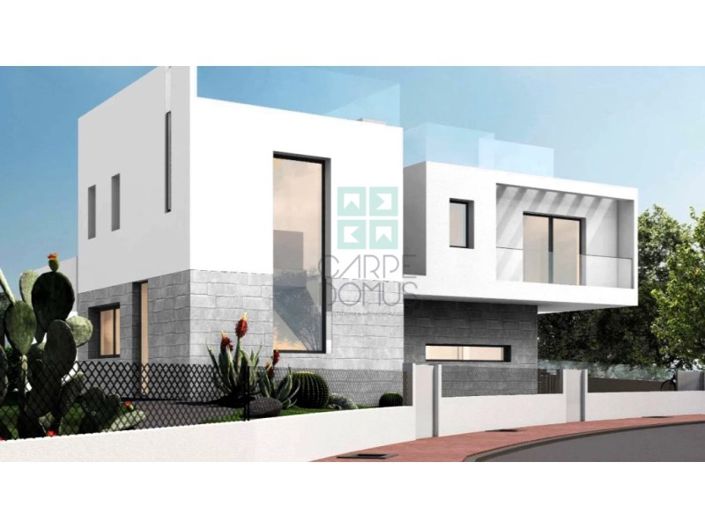 Image No.9-4 Bed House for sale