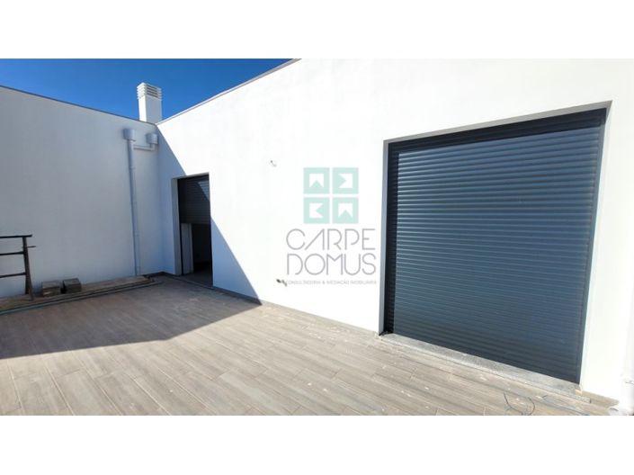 Image No.31-4 Bed House for sale