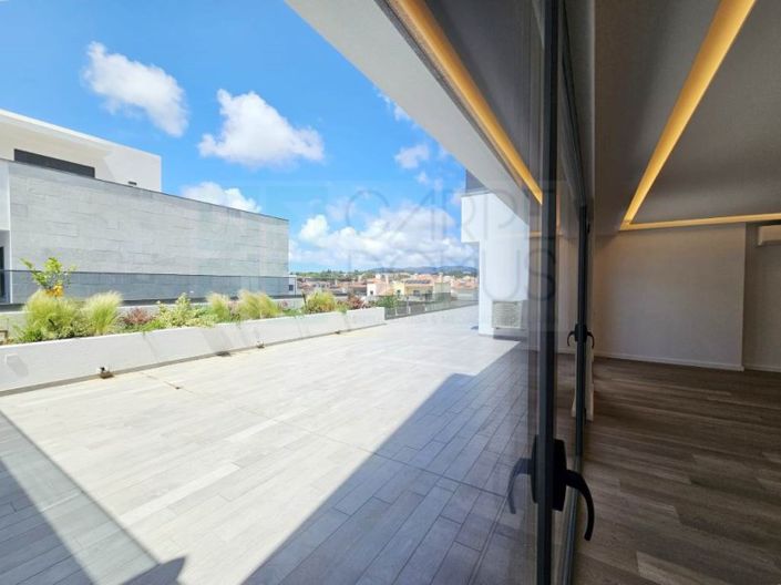 Image No.19-3 Bed Apartment for sale