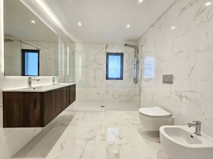 Image No.46-3 Bed Apartment for sale