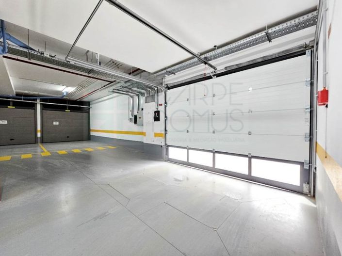 Image No.54-3 Bed Apartment for sale