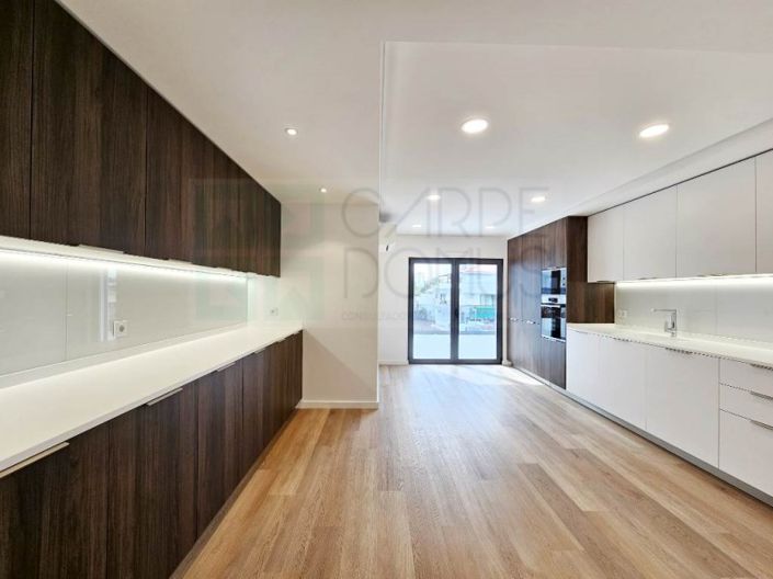 Image No.6-3 Bed Apartment for sale