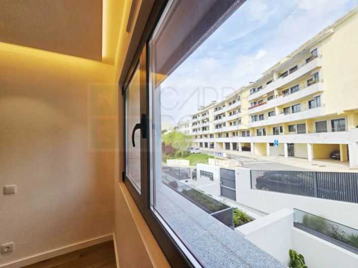 Image No.26-2 Bed Apartment for sale