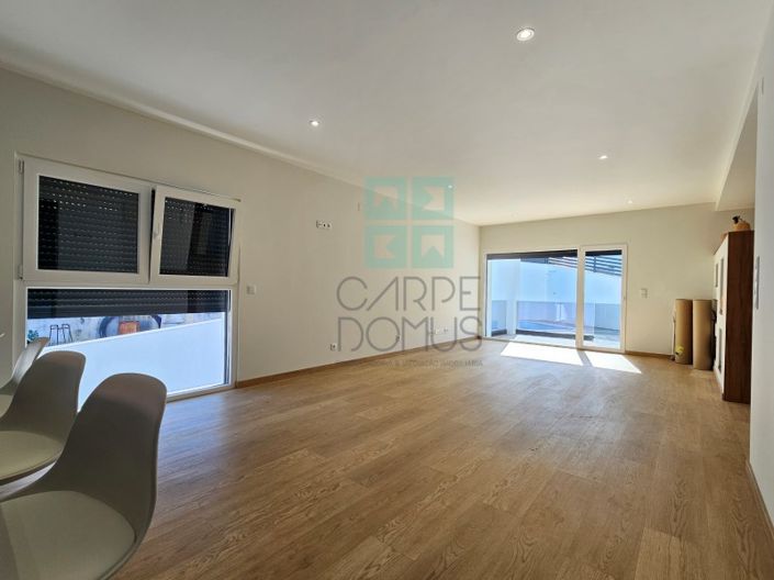 Image No.13-4 Bed House for sale