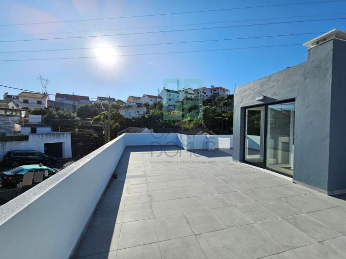 Image No.35-4 Bed House for sale