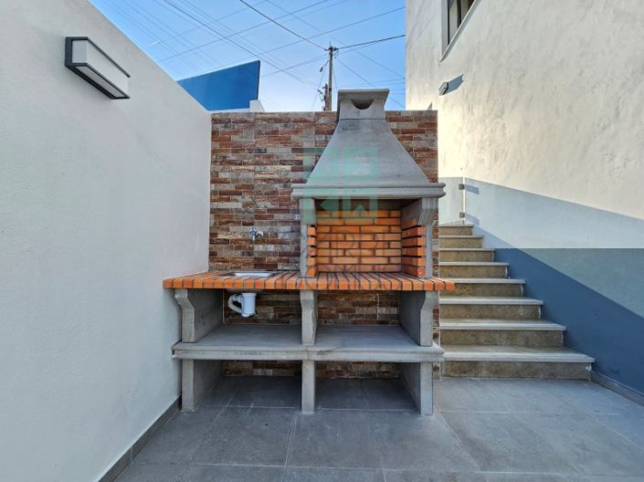 Image No.49-4 Bed House for sale