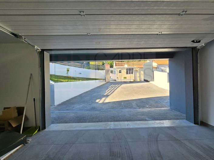 Image No.47-4 Bed House for sale