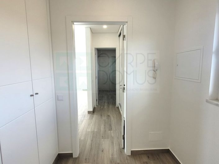 Image No.40-4 Bed House for sale