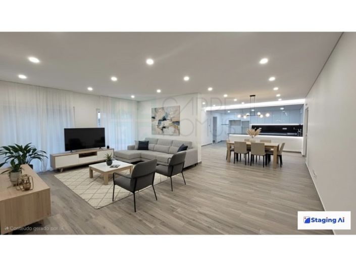 Image No.4-4 Bed House for sale