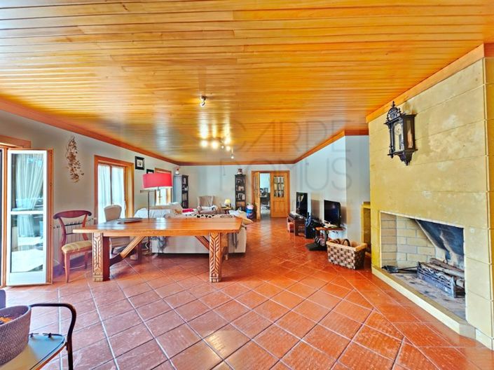 Image No.14-4 Bed House for sale